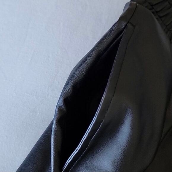 Fabletics black vegan leather joggers size XS - Picture 2 of 5